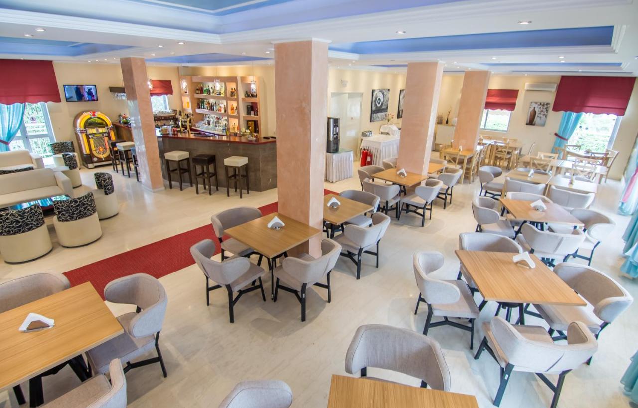 Primavera Hotel Gazátika Екстериор снимка