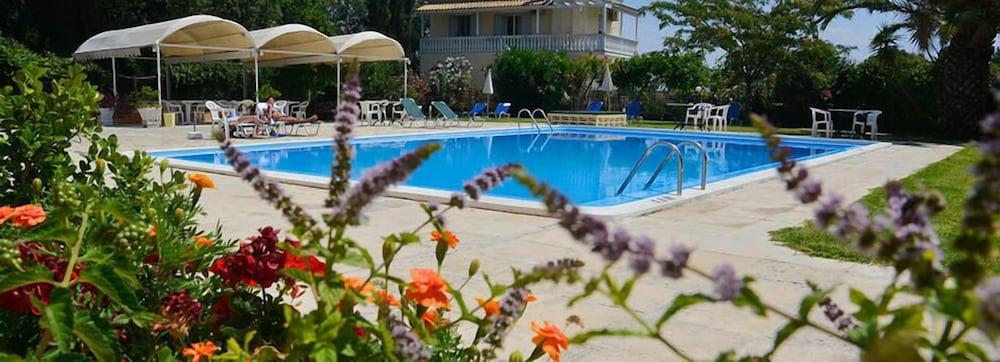 Primavera Hotel Gazátika Екстериор снимка