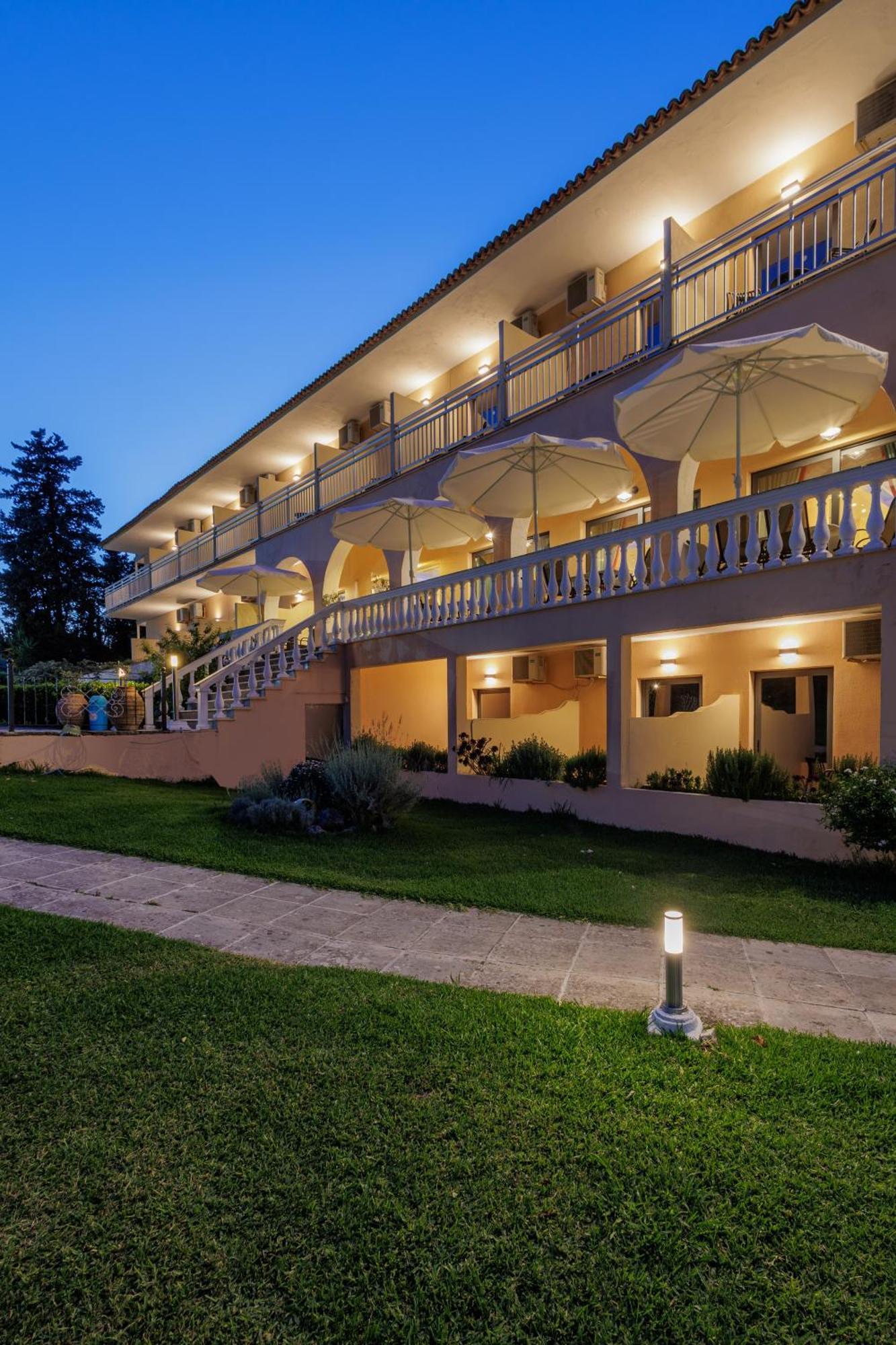 Primavera Hotel Gazátika Екстериор снимка