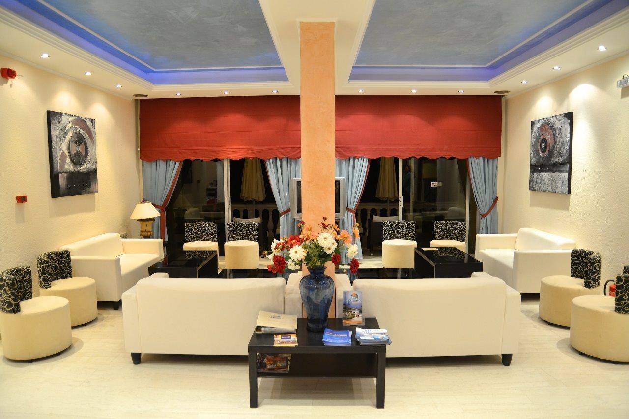 Primavera Hotel Gazátika Екстериор снимка