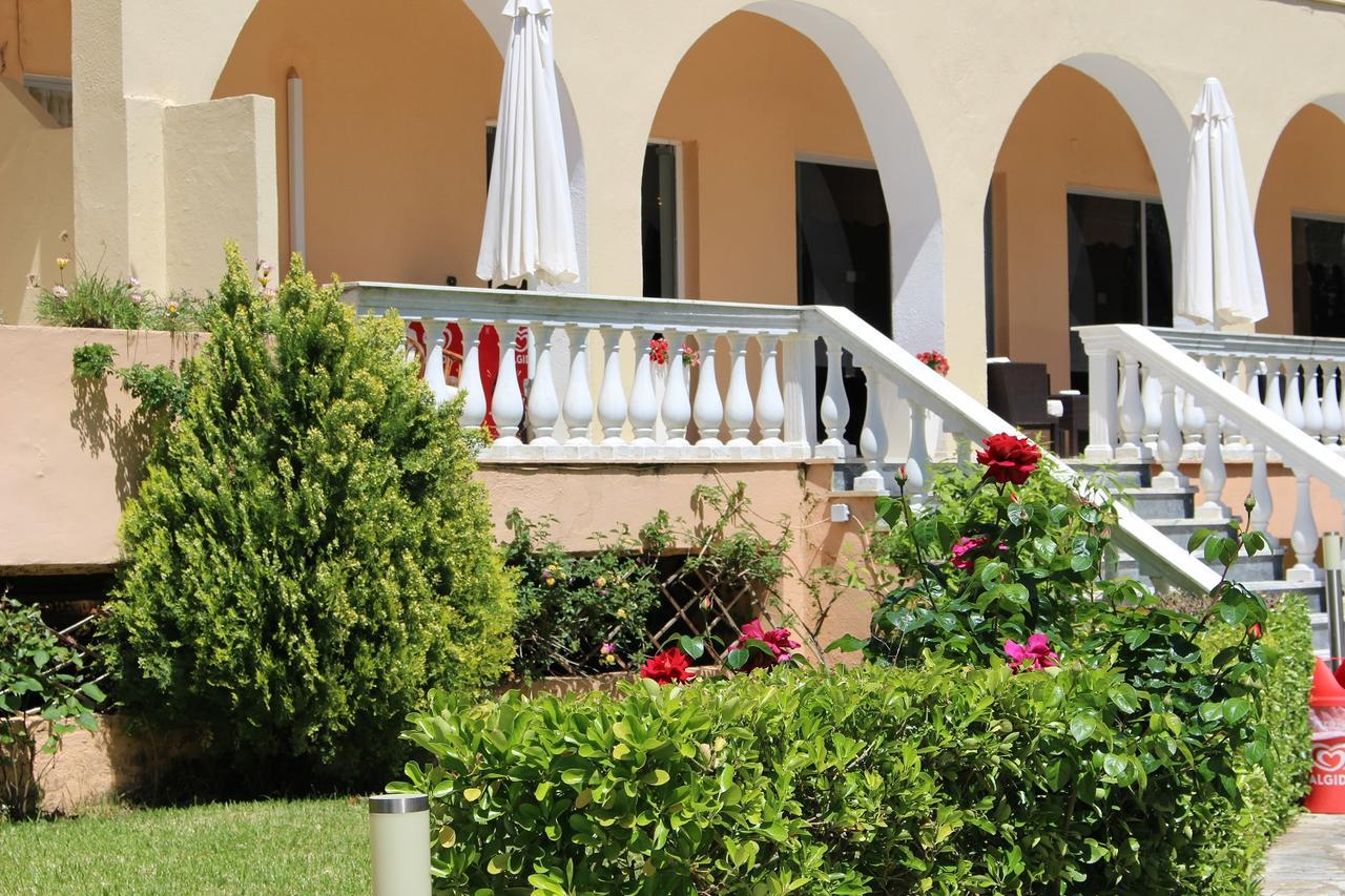 Primavera Hotel Gazátika Екстериор снимка