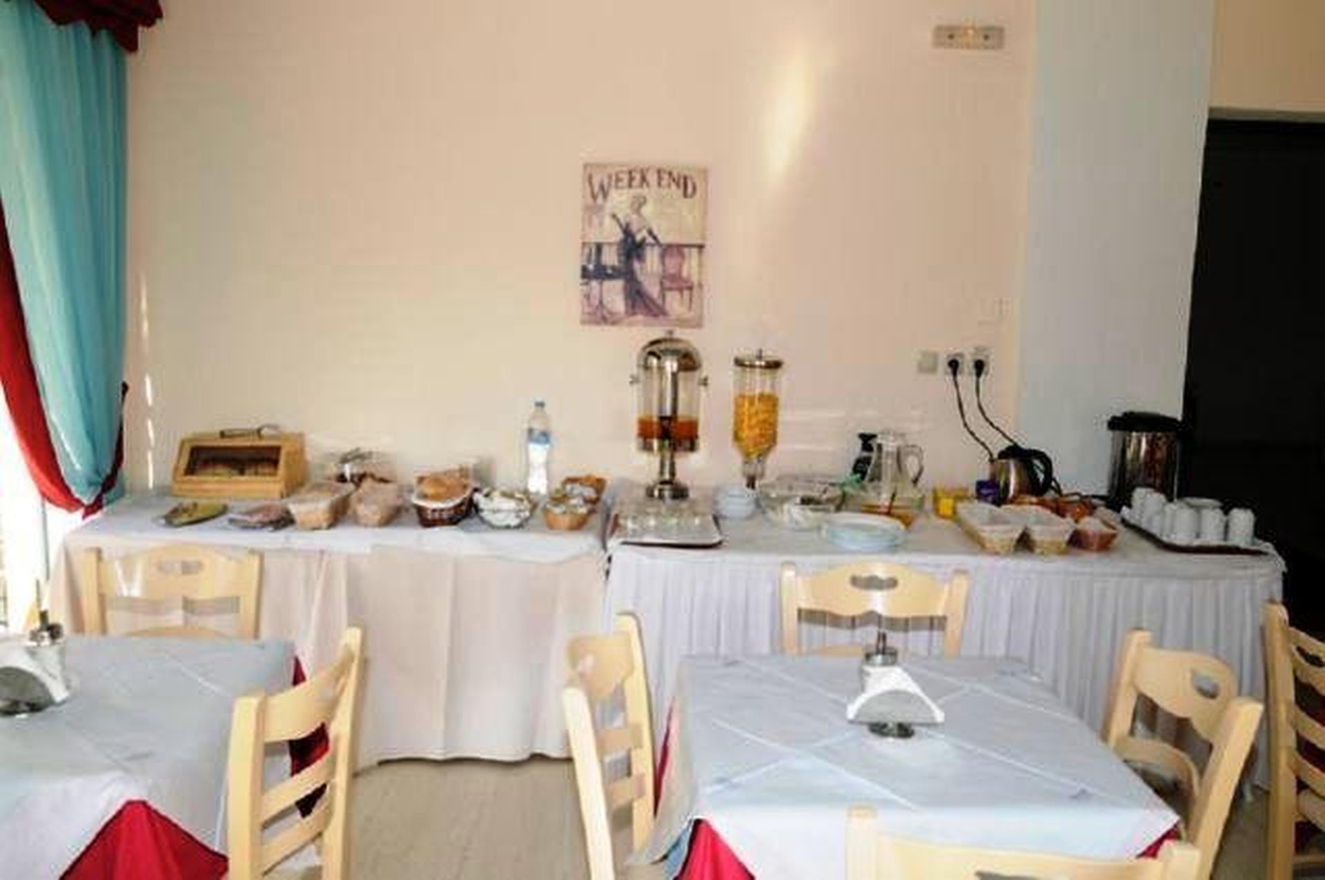 Primavera Hotel Gazátika Екстериор снимка